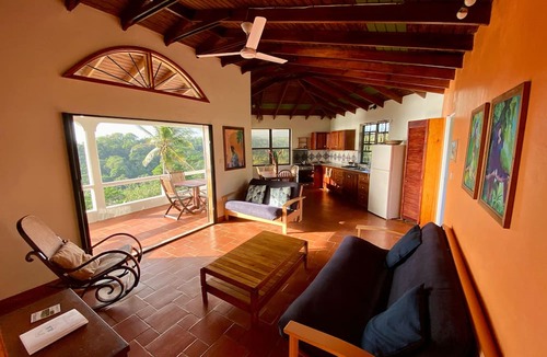 Calibishie Cottage | Sea Cliff Eco-Cottages & Gin Distillery
