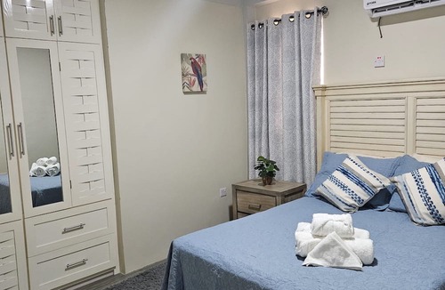 Roseau Apartment | Cypress Suites