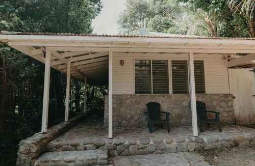 La Plaine Cabin | Citrus Creek Plantation
