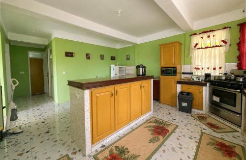 Portsmouth House | Holiday homes in Portsmouth, Dominica