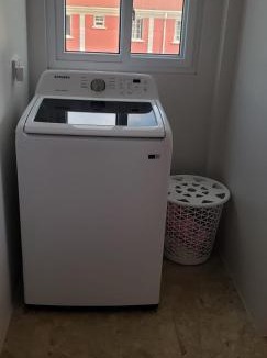 Portsmouth Apartment | Azille's Apartment