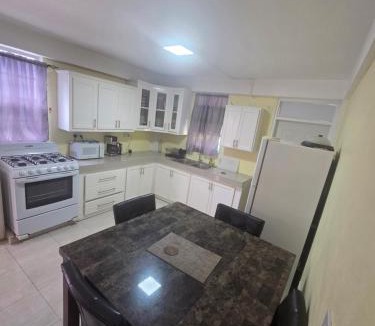 Giraudel Apartment | J's vacation home