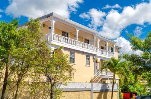 Canefield Apartment | Elegant 3BedRoom Luxury Apartment & Car Rentals