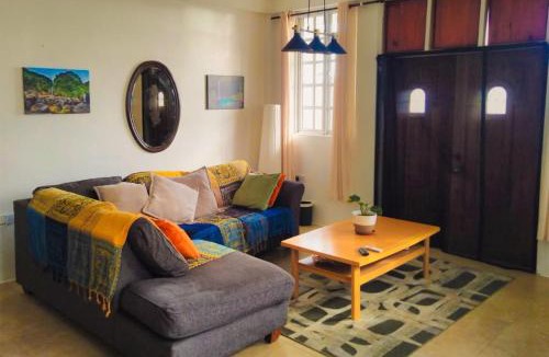 Castle Comfort Apartment | Hillside home with sea views close to Roseau