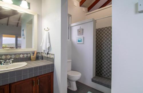 Calibishie House | La Caye - Ocean View Villa