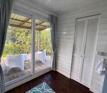 Atkinson House | Blue Bay Coffee Farm Stay