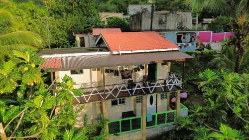 Wotten Waven Apartment | Anthurium Apartment