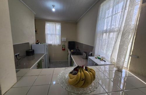 Roseau Villa | Hidden Bungalow