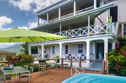 Picard Hotel | The Champs