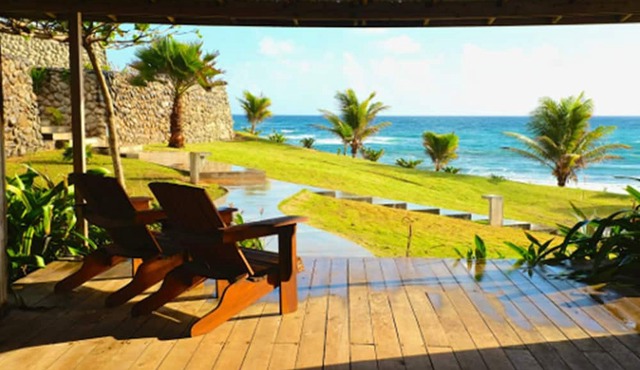 Pagua Bay House Oceanfront Cabanas