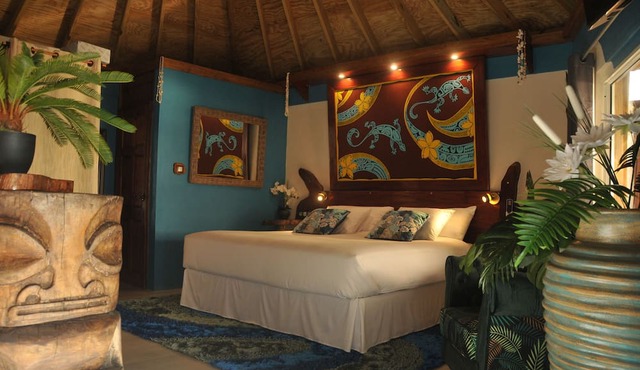 Mango Island Lodges in St. Joseph