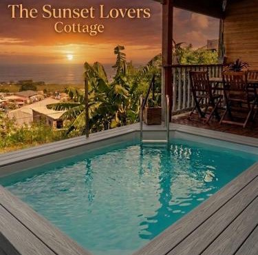 sunset lovers cottage in Canefield Airport